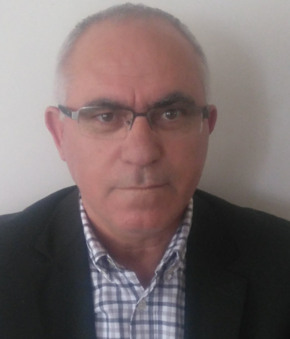 AMİL ÖZDEN