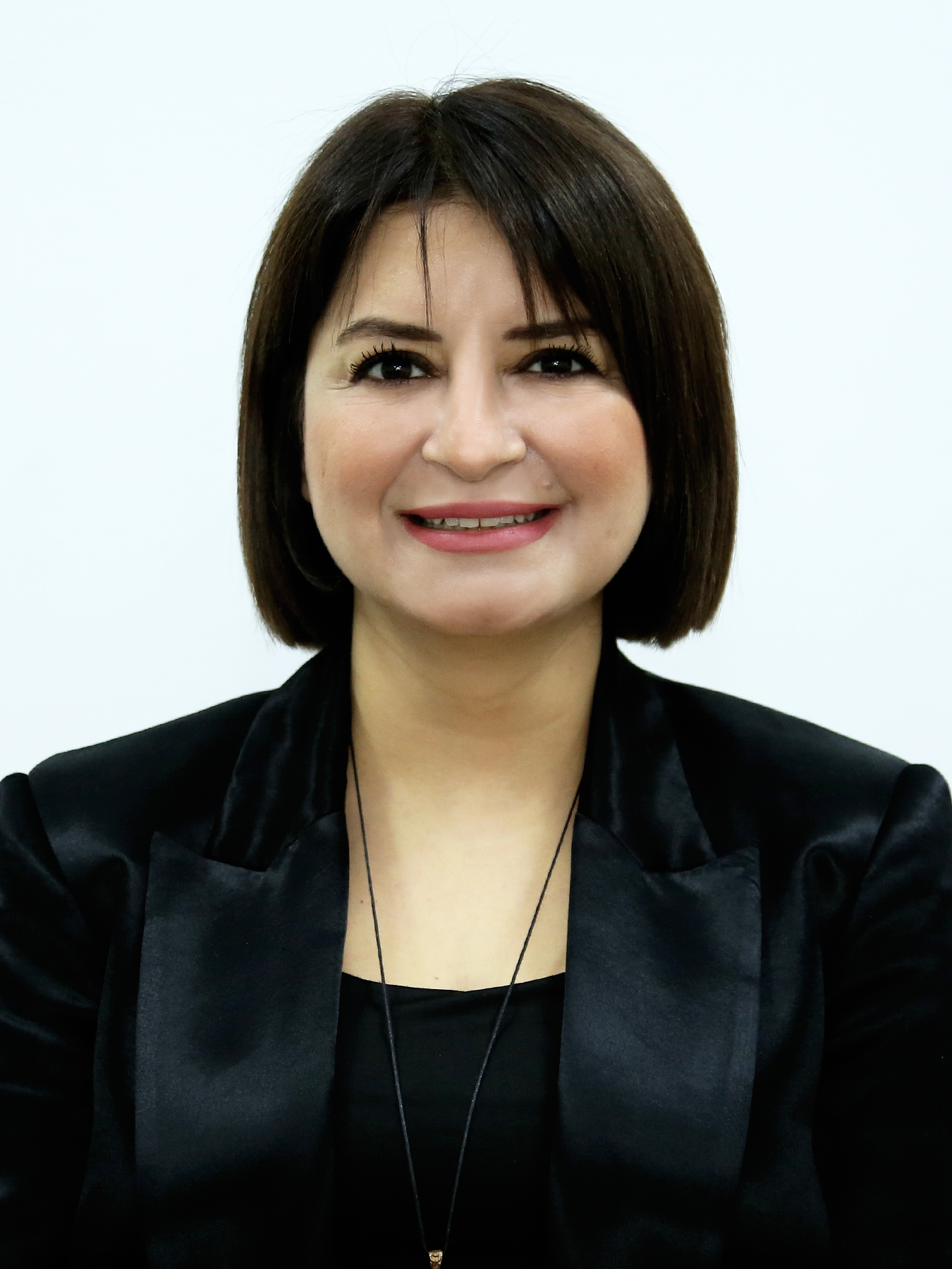 MÜZEYYEN SOYER