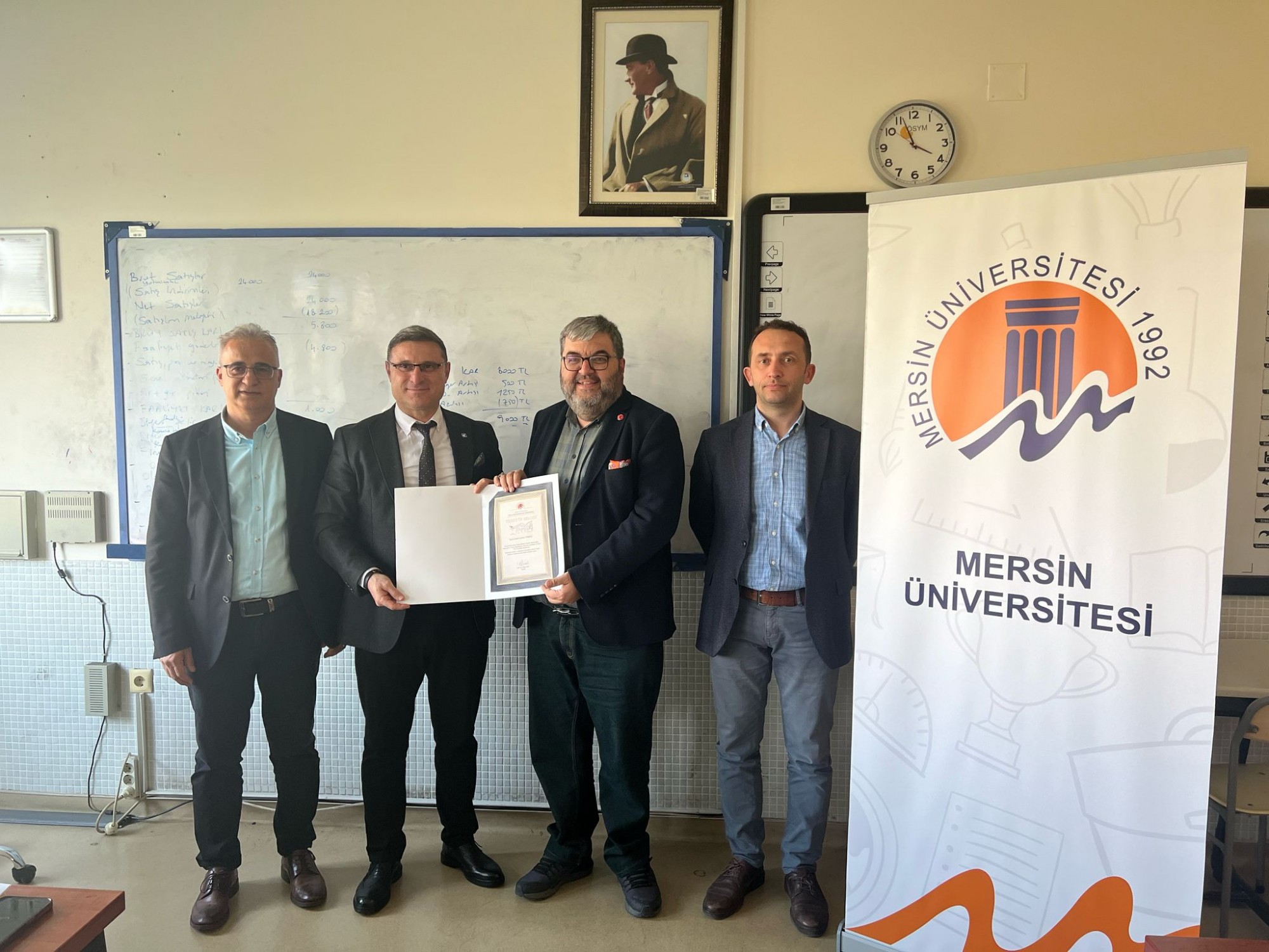 Muhasebe Haftası ve Muhasebe Mesleğinin Önemi Semineri Düzenlendi detayı için tıklayınız