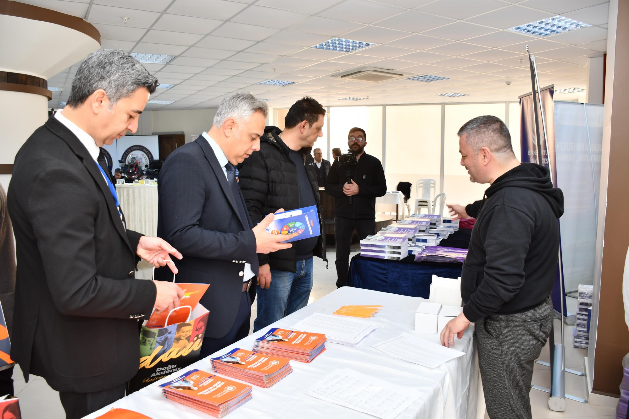 Silifke Eğitim ve Kariyer Fuarında Yerimizi Aldık detayı için tıklayınız