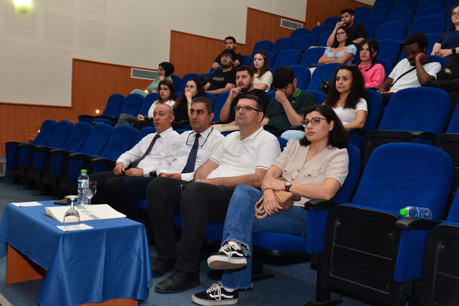 Mersin Üniversitesi Matematik Bölümü Mezunlarıyla Kariyer Sohbetleri Etkinliği Gerçekleştirildi detayı için tıklayınız