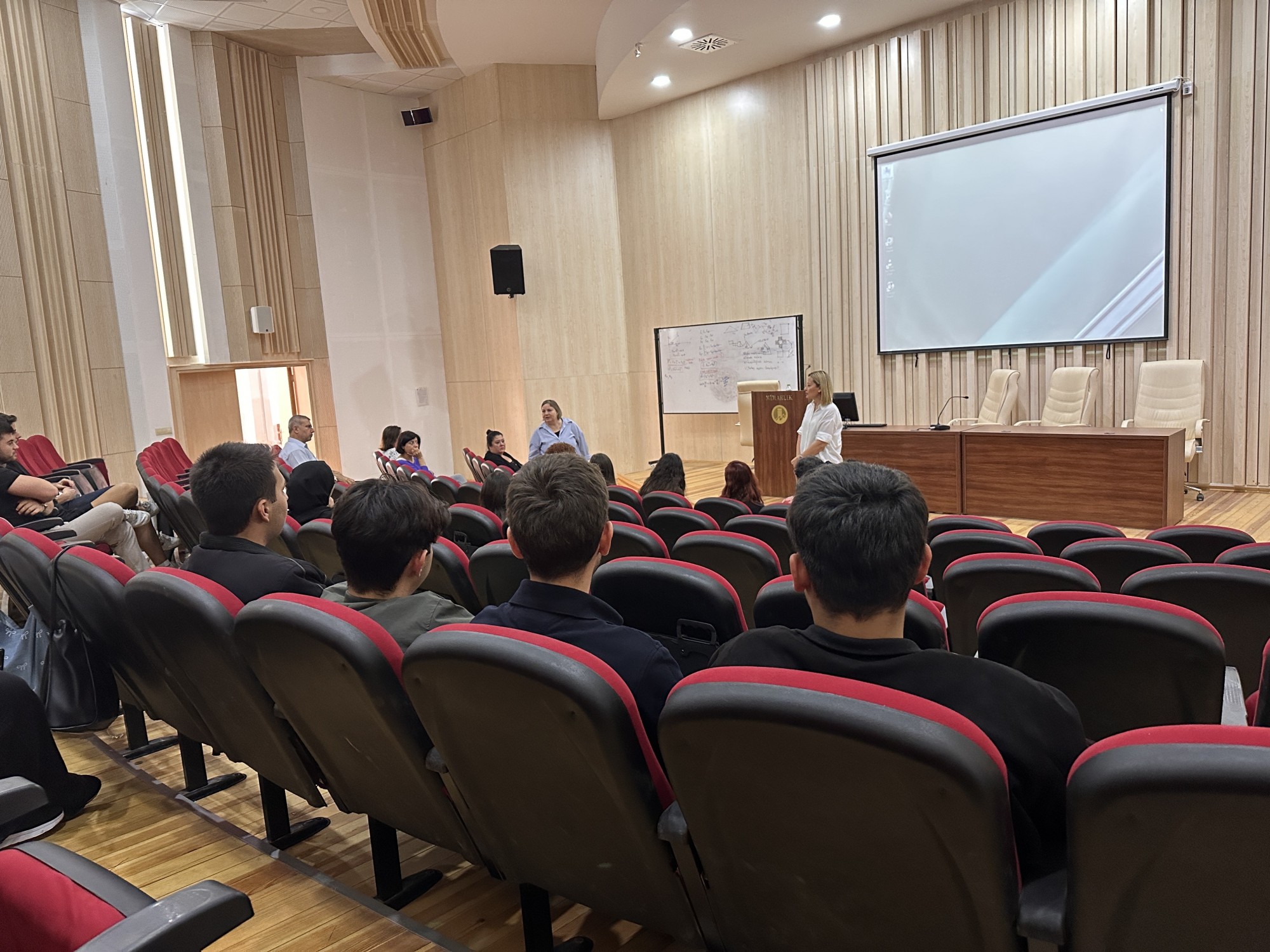 Fakültemizde 2025-2026 Eğitim –öğretim Yılı Oryantasyon Programı Düzenlendi. detayı için tıklayınız