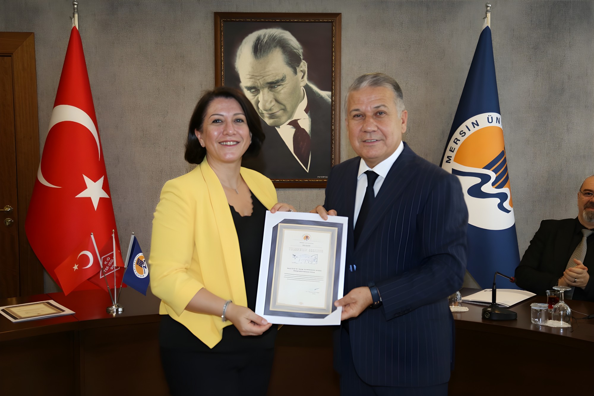 Rektörümüz Prof. Dr. Erol Yaşar, Fakültemizin TÜBİTAK Başarısını Tebrik Etti detayı için tıklayınız