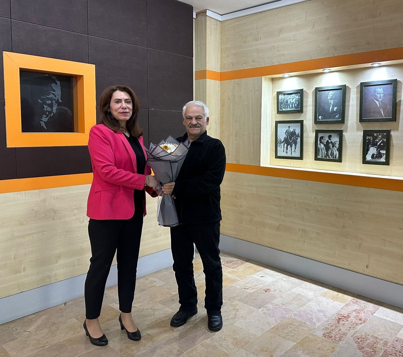 B&ouml;l&uuml;m&uuml;m&uuml;z &Ouml;ğretim Elemanlarından &Ouml;ğr. G&ouml;r. Mehmet Yılmaz Hocamızın Emekliliği Nedeniyle Veda Etkinliği detayı için tıklayınız