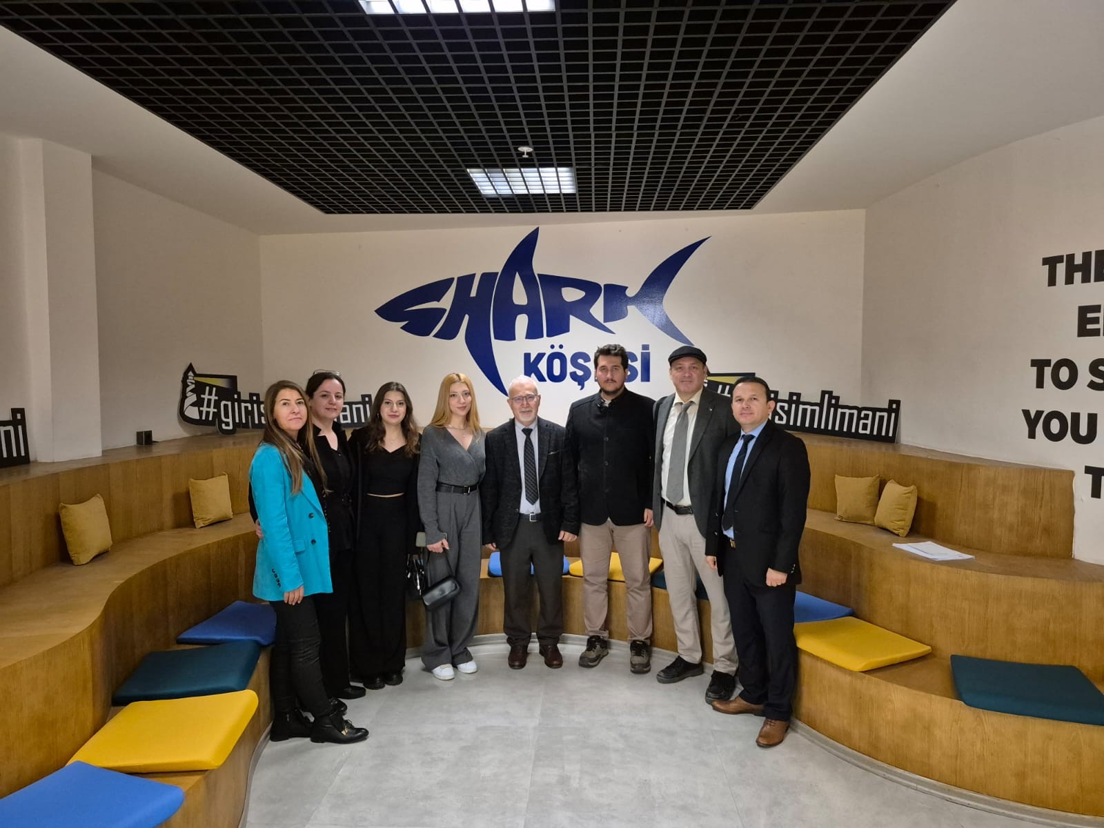 Y&uuml;ksek&ouml;ğretim Kalite Kurulu&rsquo;nun (Y&Ouml;KAK) Değerlendirme Takımı, &Uuml;niversitemizdeki Saha Ziyaretleri detayı için tıklayınız