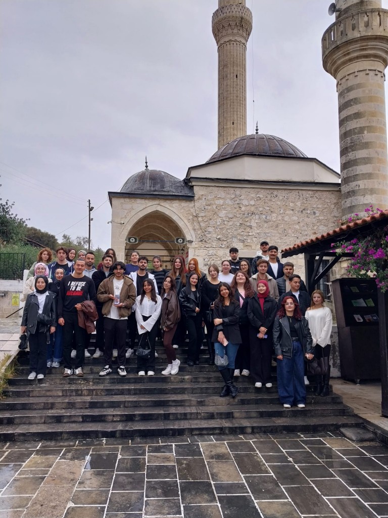 Turizm ve Otel İşletmeciliği Programı &Ouml;ğrencilerinden Tarsus ve &Ccedil;evresine Teknik Gezi detayı için tıklayınız
