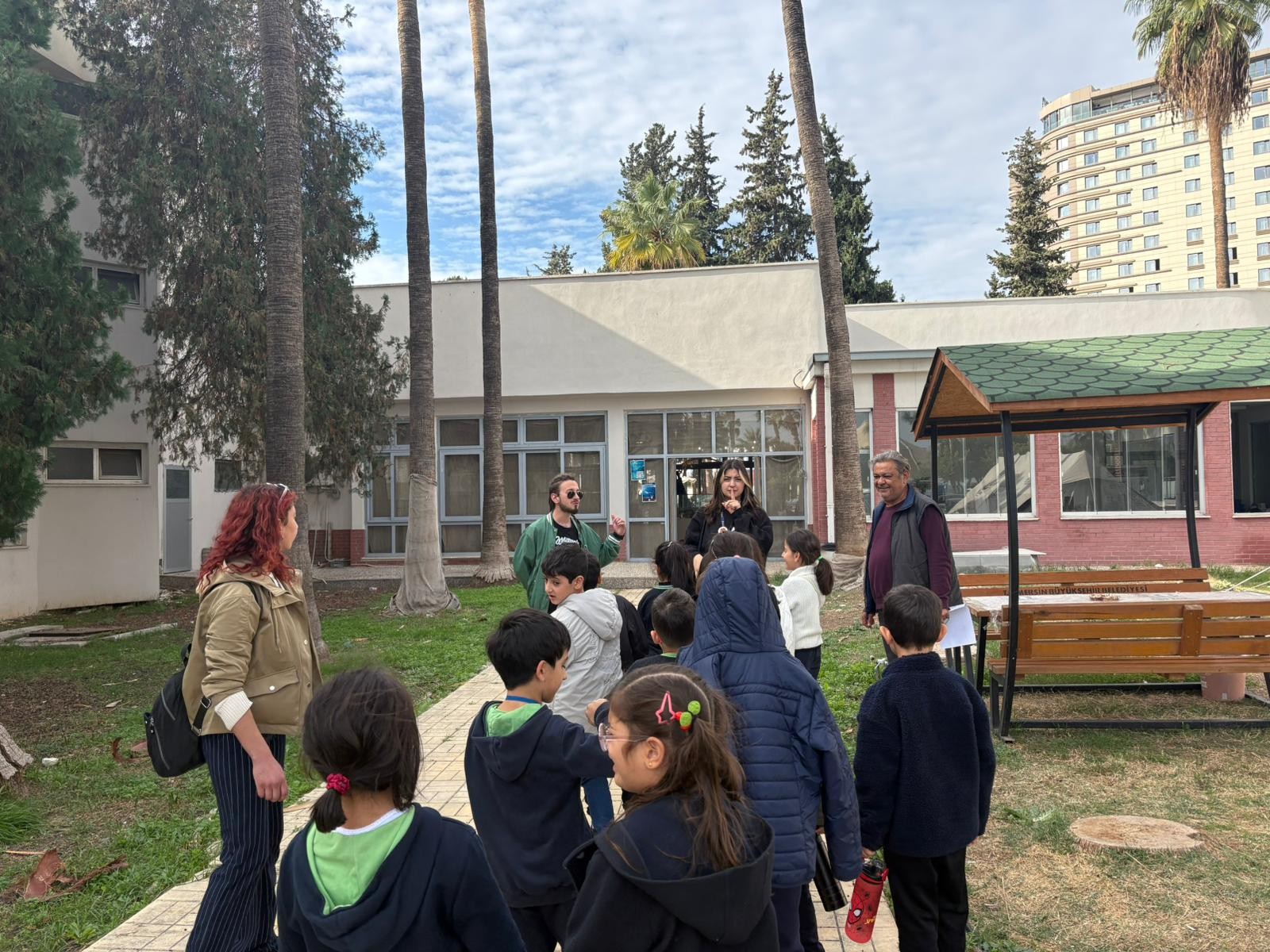 Nesibe Aydın İlkokulu &Ouml;ğrencilerinden M&uuml;ze Ziyareti detayı için tıklayınız
