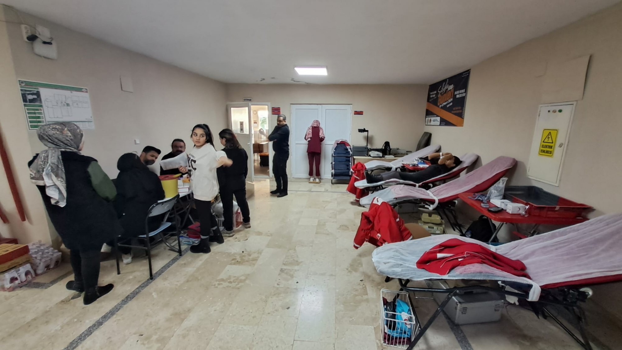 Silifke MYO&rsquo;da Kızılay Kan Bağışı Etkinliği D&uuml;zenlendi detayı için tıklayınız