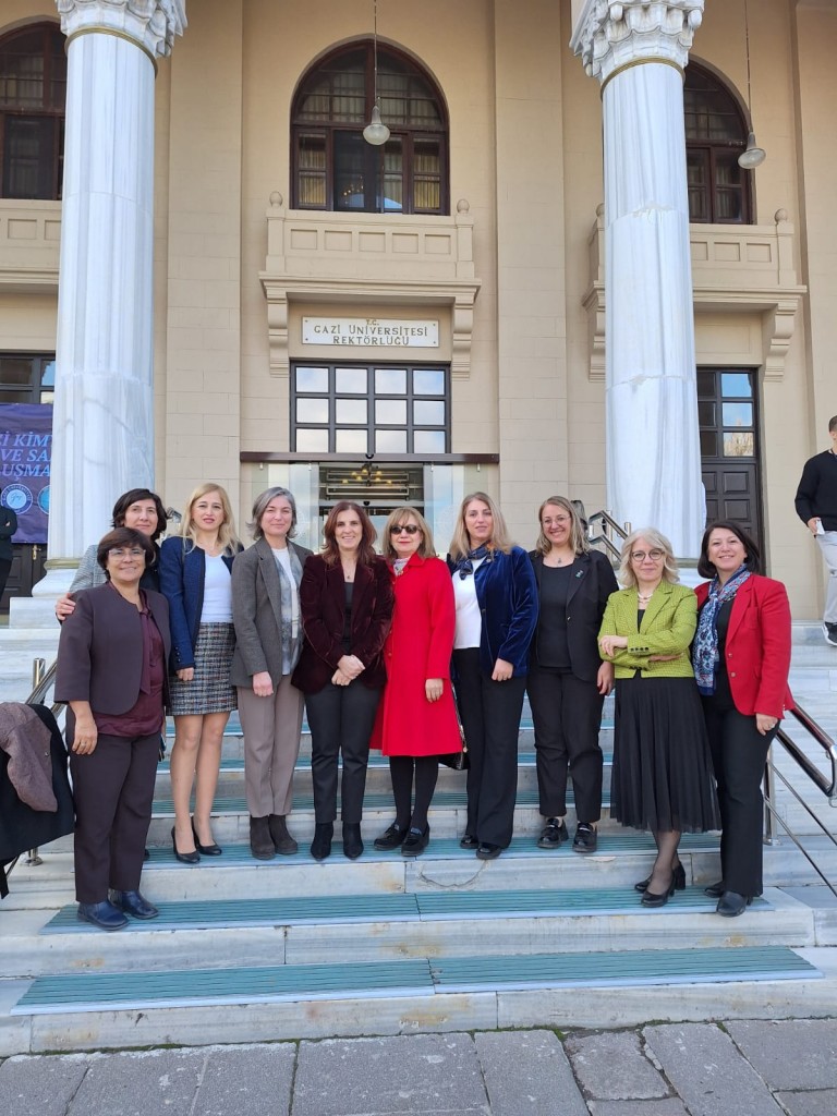 Hemşirelik Fak&uuml;lteleri Dekanlar Konseyi hemdek Toplantısı Ger&ccedil;ekleştirildi detayı için tıklayınız