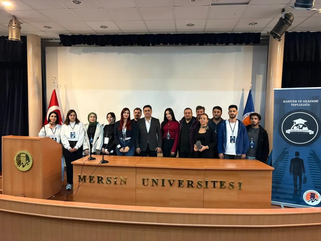 Kariyer ve Akademi Topluluğu tarafından 3. Kariyer Zirvesi ger&ccedil;ekleştirildi detayı için tıklayınız