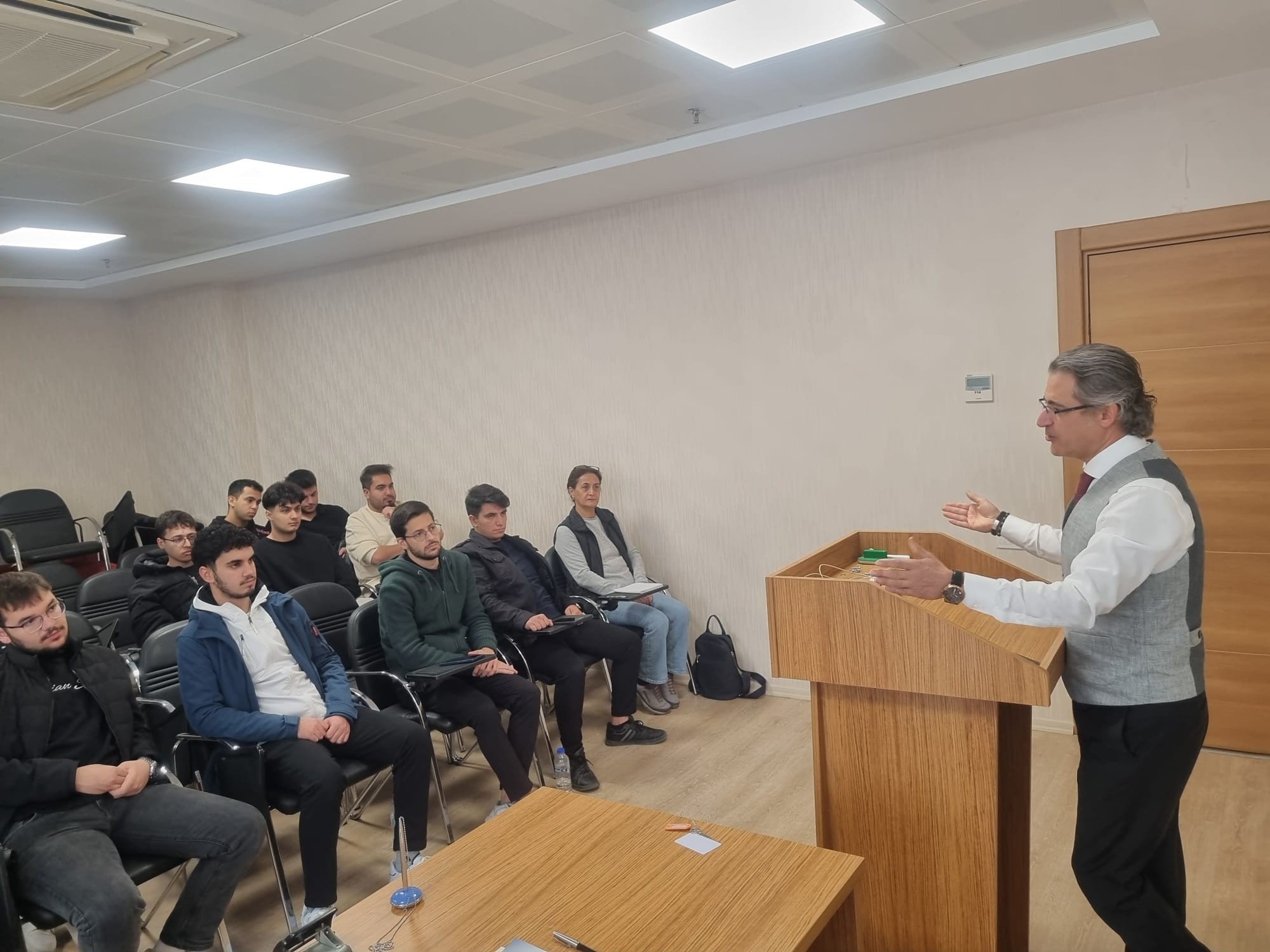 Satış Danışmanlığı Eğitimi detayı için tıklayınız