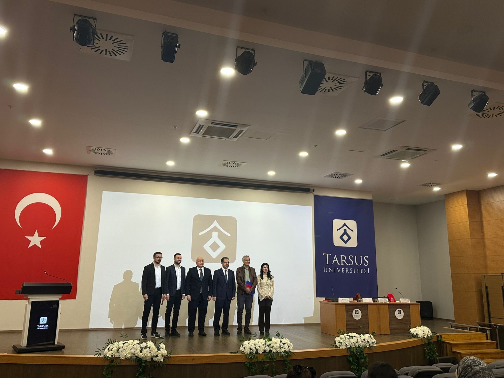 Sağlık Y&ouml;netimi &Ouml;ğrencileri 18 Aralık Sağlık Y&ouml;neticileri G&uuml;n&uuml; Etkinliğine Katıldı detayı için tıklayınız