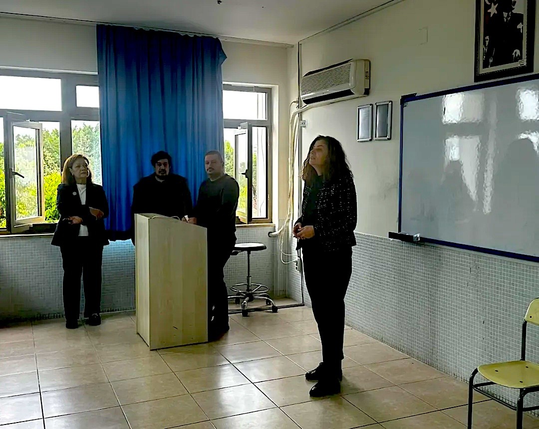 Sosyal Bilimler Meslek Y&uuml;ksekokulu İşletme Y&ouml;netimi Programı Tarafından " Nutuk'un Gen&ccedil; Zihinlerdeki Yansımaları" Adlı S&ouml;yleşi Ger&ccedil;ekleştirildi detayı için tıklayınız