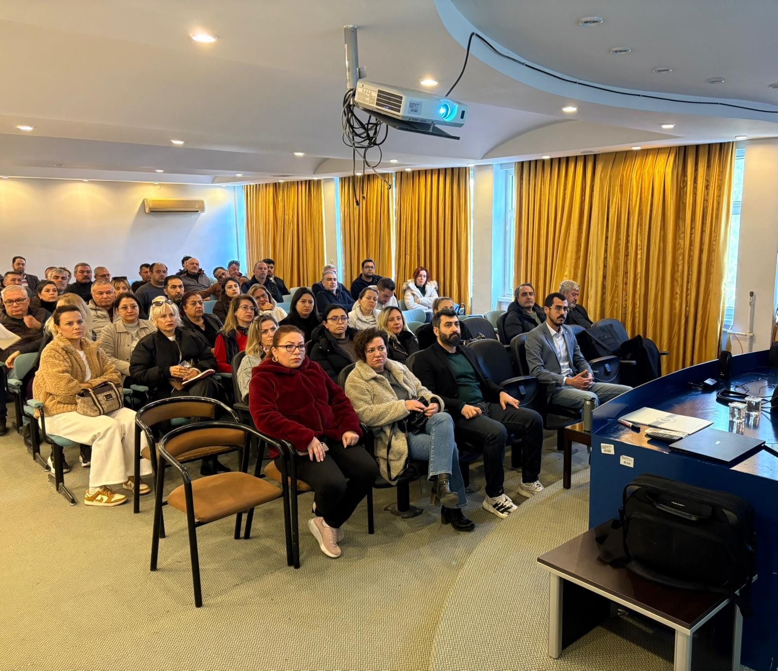 Meslek Y&uuml;ksekokulumuzda MEDEK Akreditasyon Eğitimi D&uuml;zenlendi detayı için tıklayınız