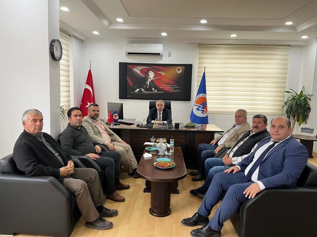 &Uuml;niversite&ndash;Şehir Ulaşımı Hakkında Toplantı Ger&ccedil;ekleştirildi detayı için tıklayınız