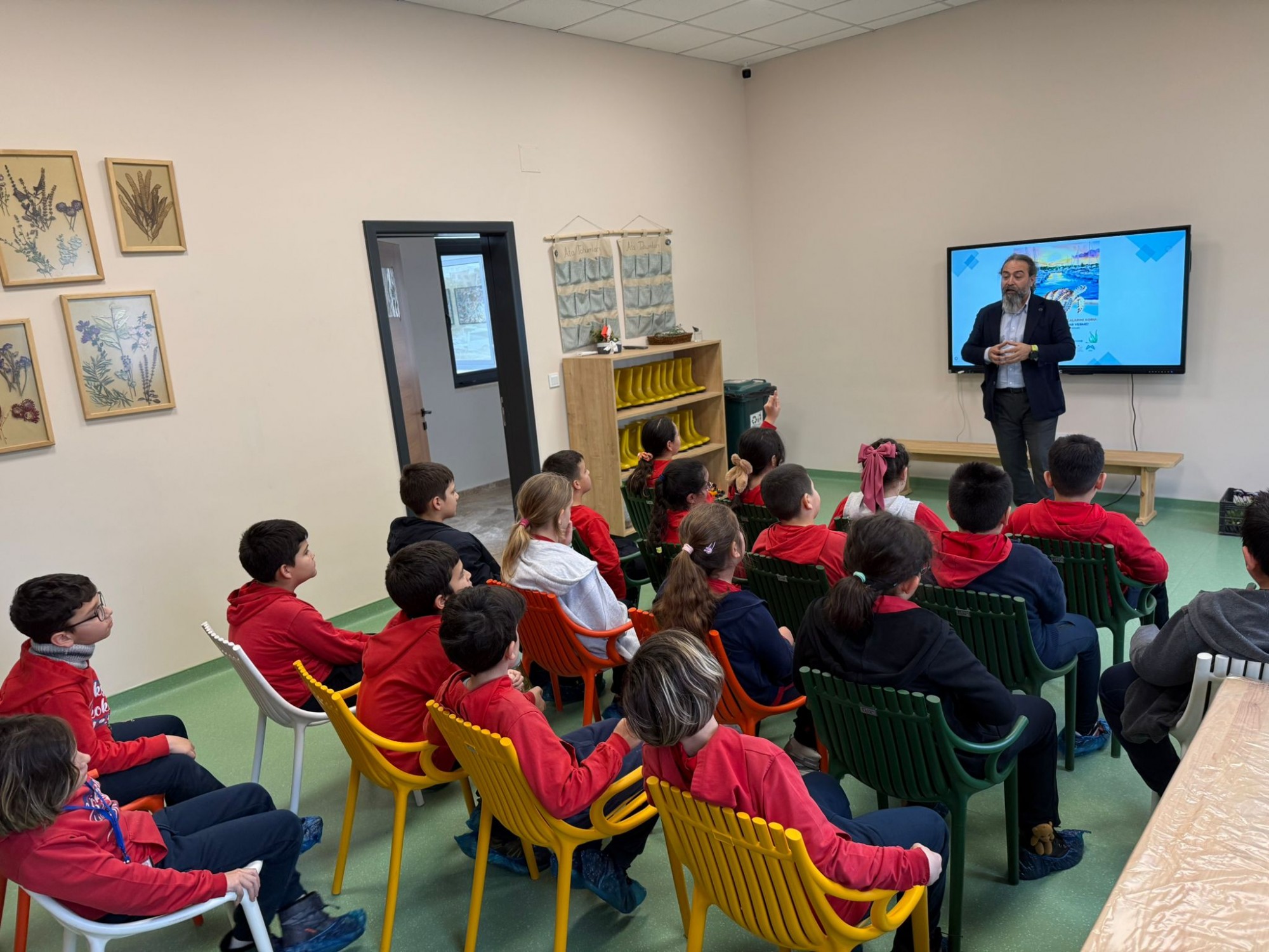 Mersin B&uuml;y&uuml;kşehir Belediyesi &ndash; Silifke &Ccedil;ocuk Kamp&uuml;s&uuml; | Doğa At&ouml;lyesi detayı için tıklayınız