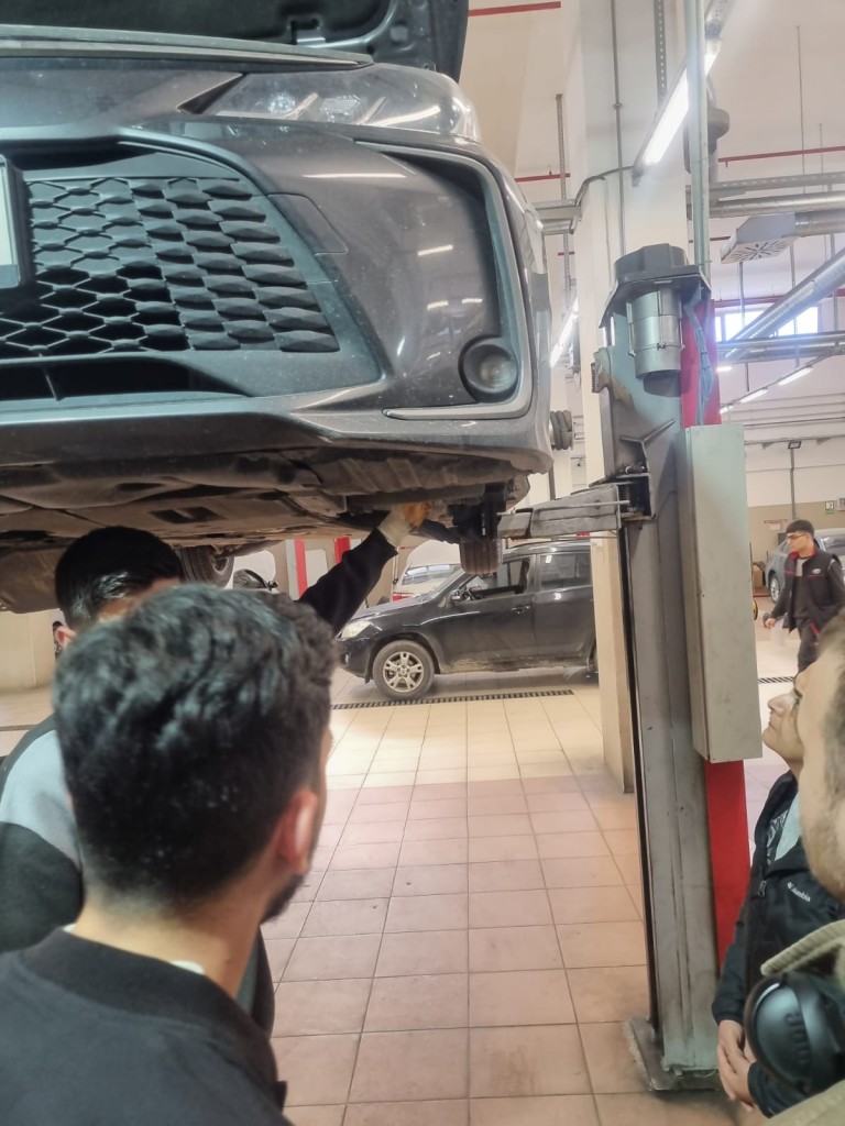 Otomobillerde Fren Sistemleri, Arıza-Onarım ve Elektro Mekanik El Freni Uygulamaları Eğitimi detayı için tıklayınız