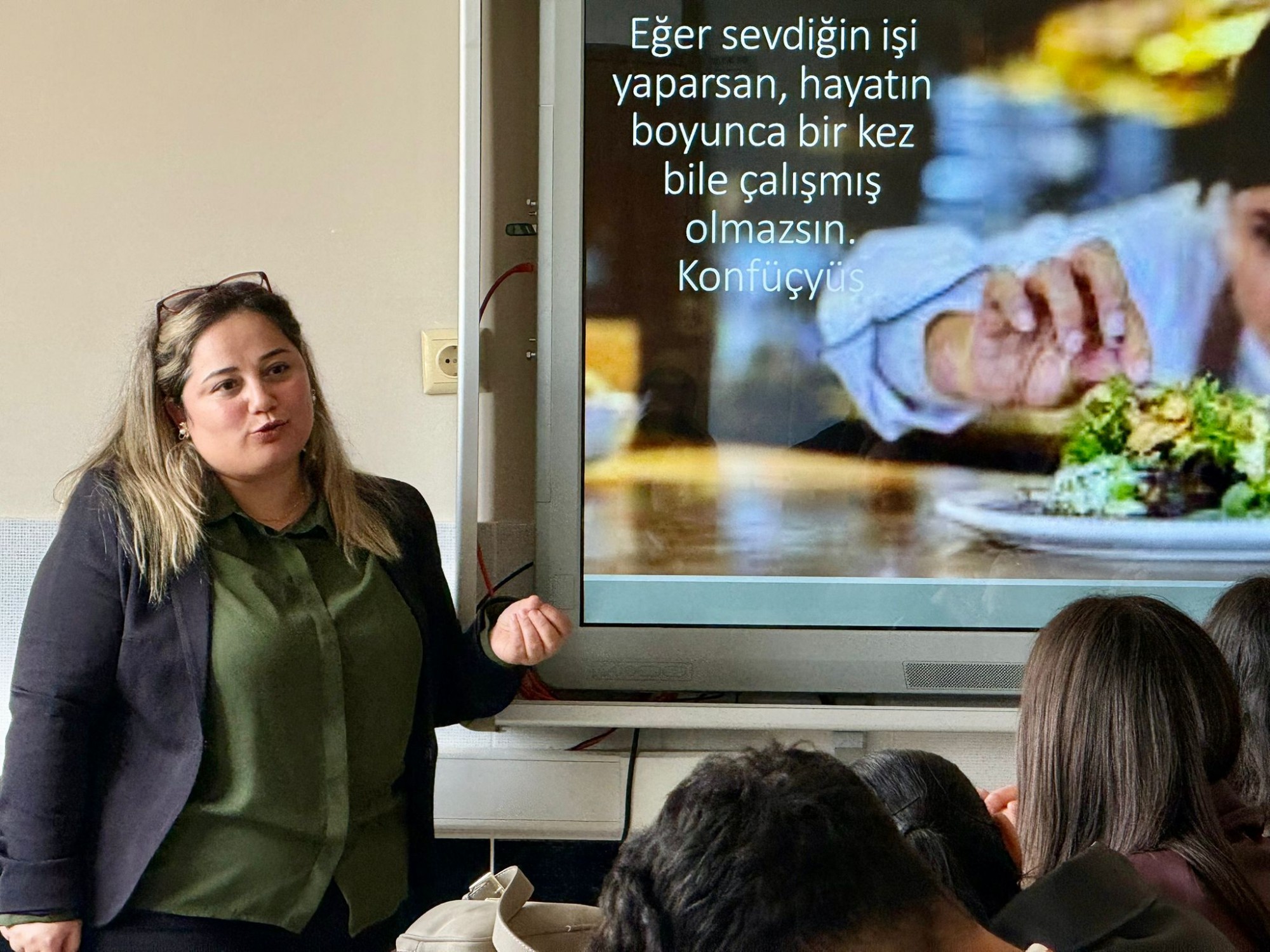 TURAM'dan &Uuml;niversite Adaylarına Bilgilendirme Sunumu detayı için tıklayınız