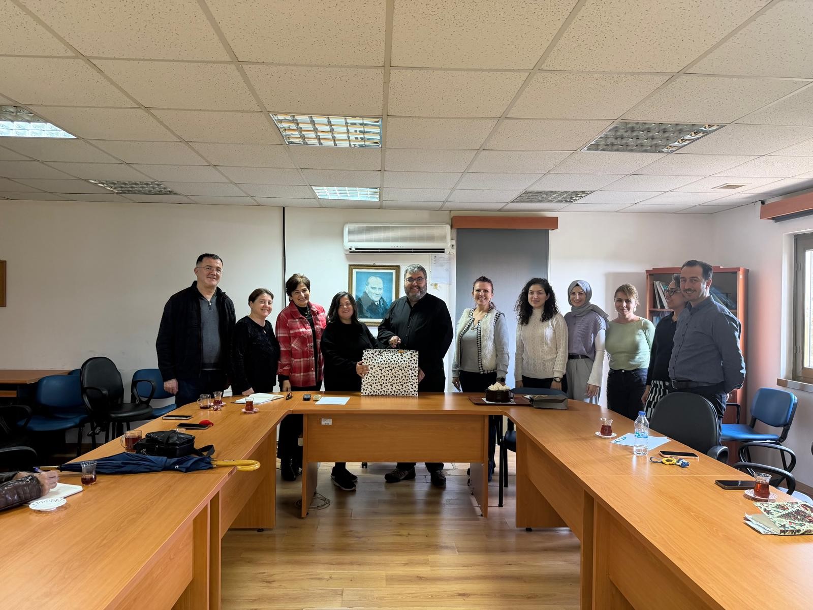 Sağlık Bilimleri Fak&uuml;ltesi&rsquo;nde Akademik Kurul Toplantısı Ger&ccedil;ekleştirildi detayı için tıklayınız