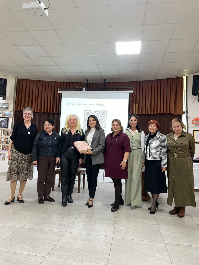 Sağlık Bakım Hizmetleri B&ouml;l&uuml;m&uuml;m&uuml;zden Yaşlı Hakları ve İhmali Konusunda Geniş Katılımlı Farkındalık Buluşması  detayı için tıklayınız