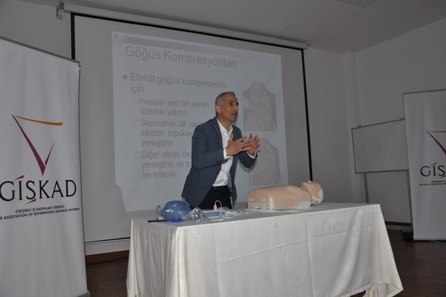 Girişimci İş Kadınlarına İlk Yardım Eğitimi Verildi detayı için tıklayınız