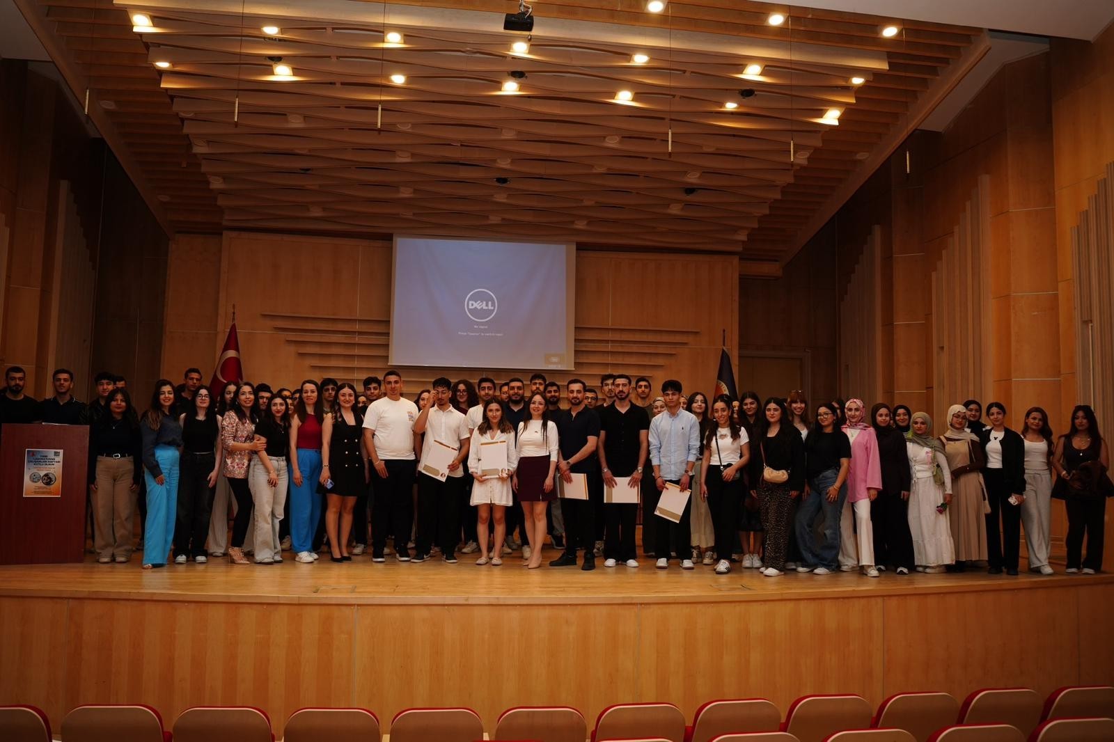 Mersin &Uuml;niversitesi Sağlık Hizmetleri Meslek Y&uuml;ksekokulumuzda Tıbbi Laboratuvar &Ccedil;alışanları Haftası Kutlandı: &Uuml;niversite Sıralarından Laboratuvarlara detayı için tıklayınız