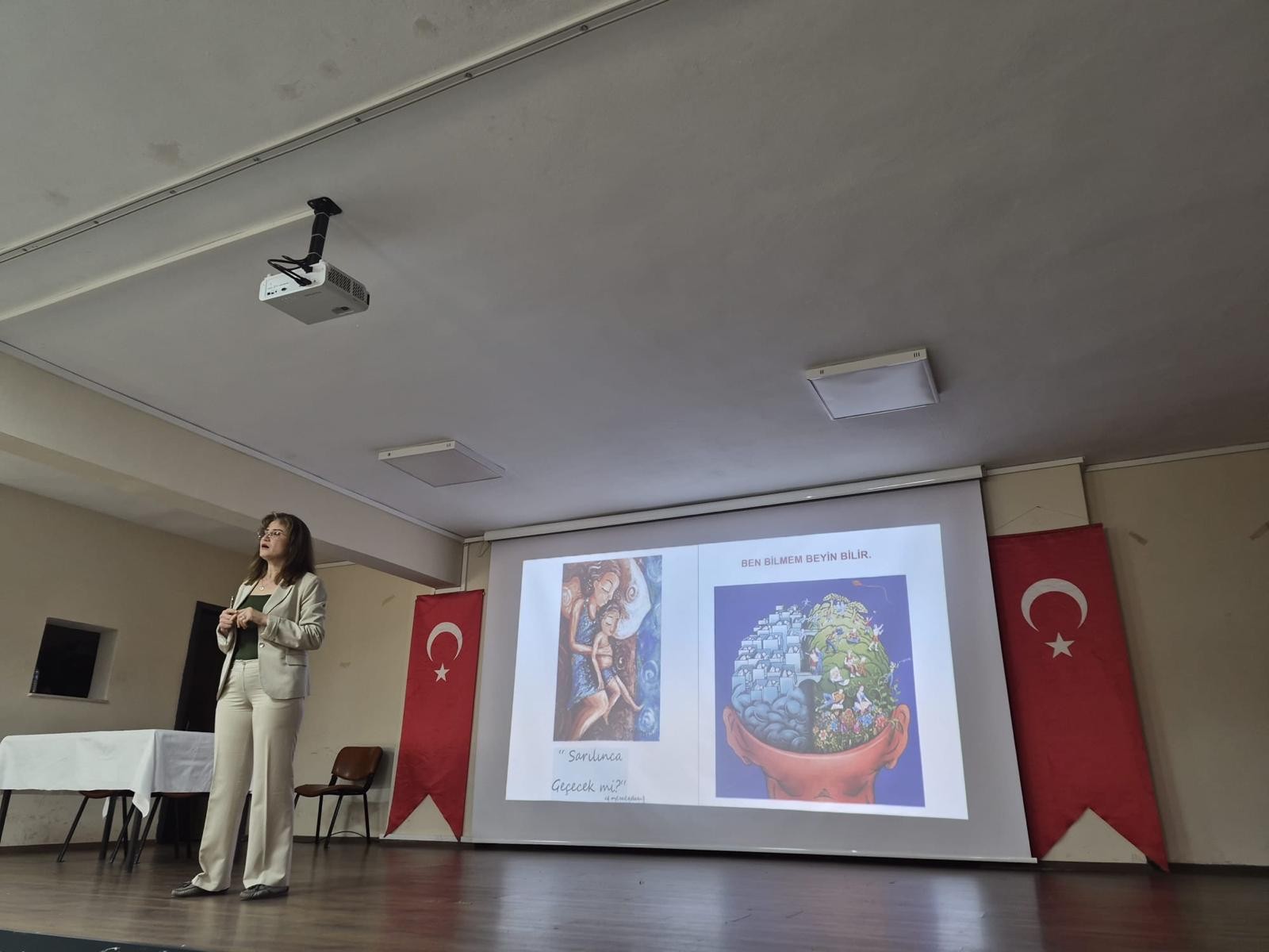 Ergenlerde Cinse &Ouml;zg&uuml; Gelişim ve Rutin Sağlık Taramaları Eğitimi Ger&ccedil;ekleştirildi detayı için tıklayınız
