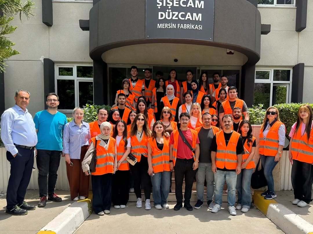 SBMYO &Ouml;ğrencilerinden Şişecam Fabrikasına Teknik Gezi detayı için tıklayınız