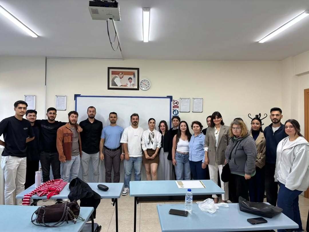 SBMYO&rsquo;da &ldquo;Niş Pazarda Değer Yaratmak&rdquo; Konulu Girişimcilik Etkinliği D&uuml;zenlendi detayı için tıklayınız