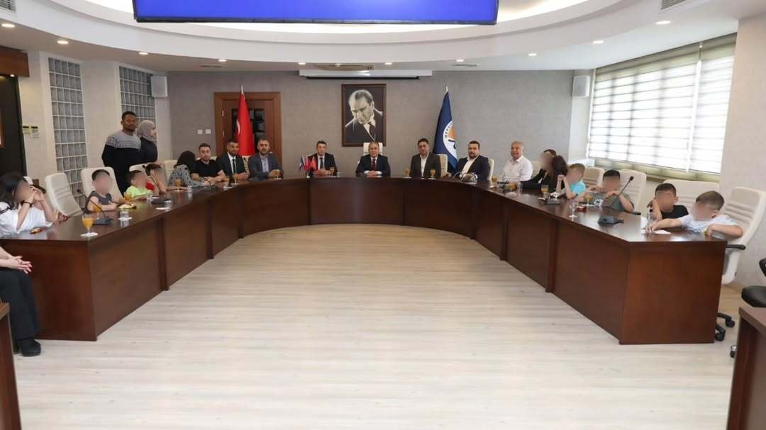 G&ouml;n&uuml;l K&ouml;pr&uuml;leri Kamp&uuml;s&uuml;m&uuml;zde Kuruldu: Sevgi Evleri &Ccedil;ocukları &Uuml;niversitemizde Ağırlandı detayı için tıklayınız
