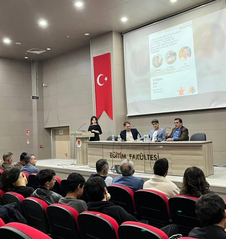 Gastronomi &Ouml;ğrencileri Sekt&ouml;r Temsilcileriyle &ldquo;Mutfakta Gelecek&rdquo; S&ouml;yleşisinde Buluştu detayı için tıklayınız