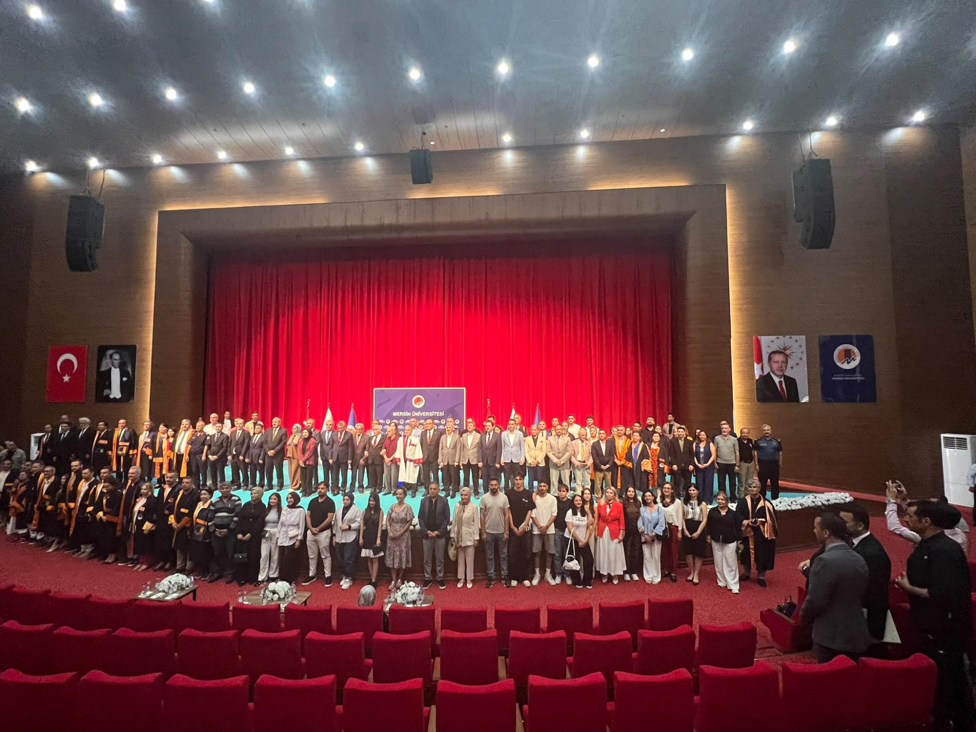 Anayasa Mahkemesi Başkanı Kadir &Ouml;zkaya&rsquo;nın S&ouml;yleşisine Sağlık Bilimleri Fak&uuml;ltesi Olarak Katılım Sağladık detayı için tıklayınız