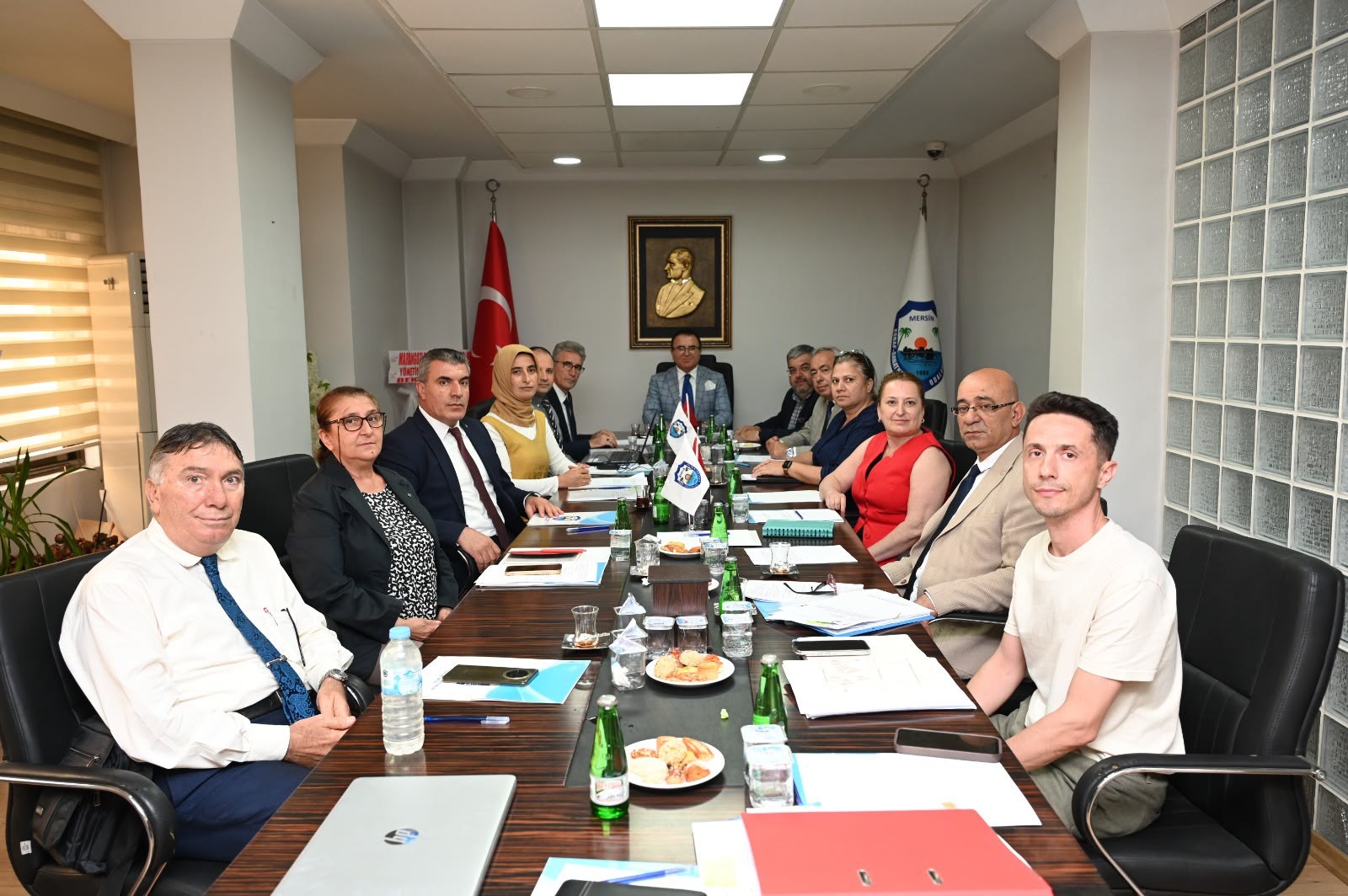 M&uuml;d&uuml;r&uuml;m&uuml;z Prof. Dr. İlhan Ege, Ahilik İl Kutlama Komitesi&rsquo;ne katıldı detayı için tıklayınız