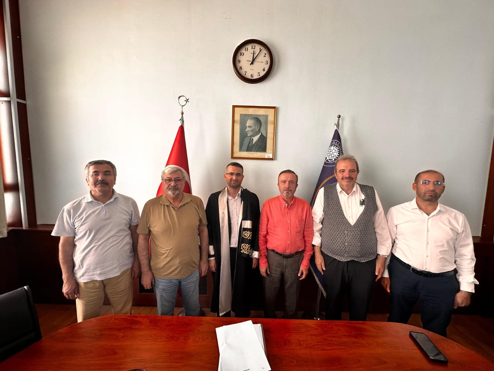 &Ouml;ğretim Elemanımız Doktorasını Başarıyla Tamamladı detayı için tıklayınız